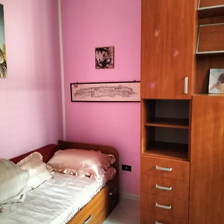 Pm 6 Via Pola Apartment *